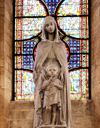 La Vierge et l'Enfant. Pierre Charles Simart.
