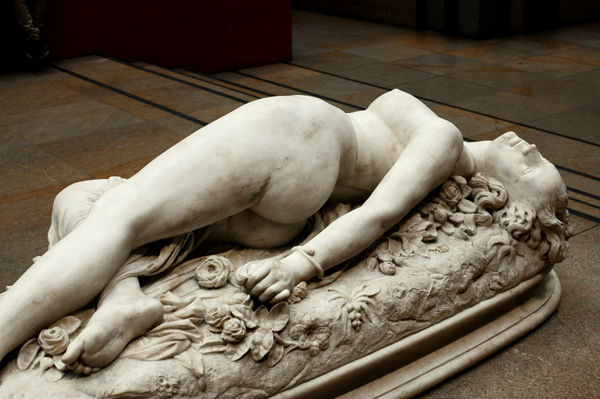 Femme piquée par un serpent. Auguste Clésinger.