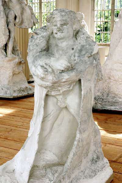 Balzac vêtu. Auguste Rodin.